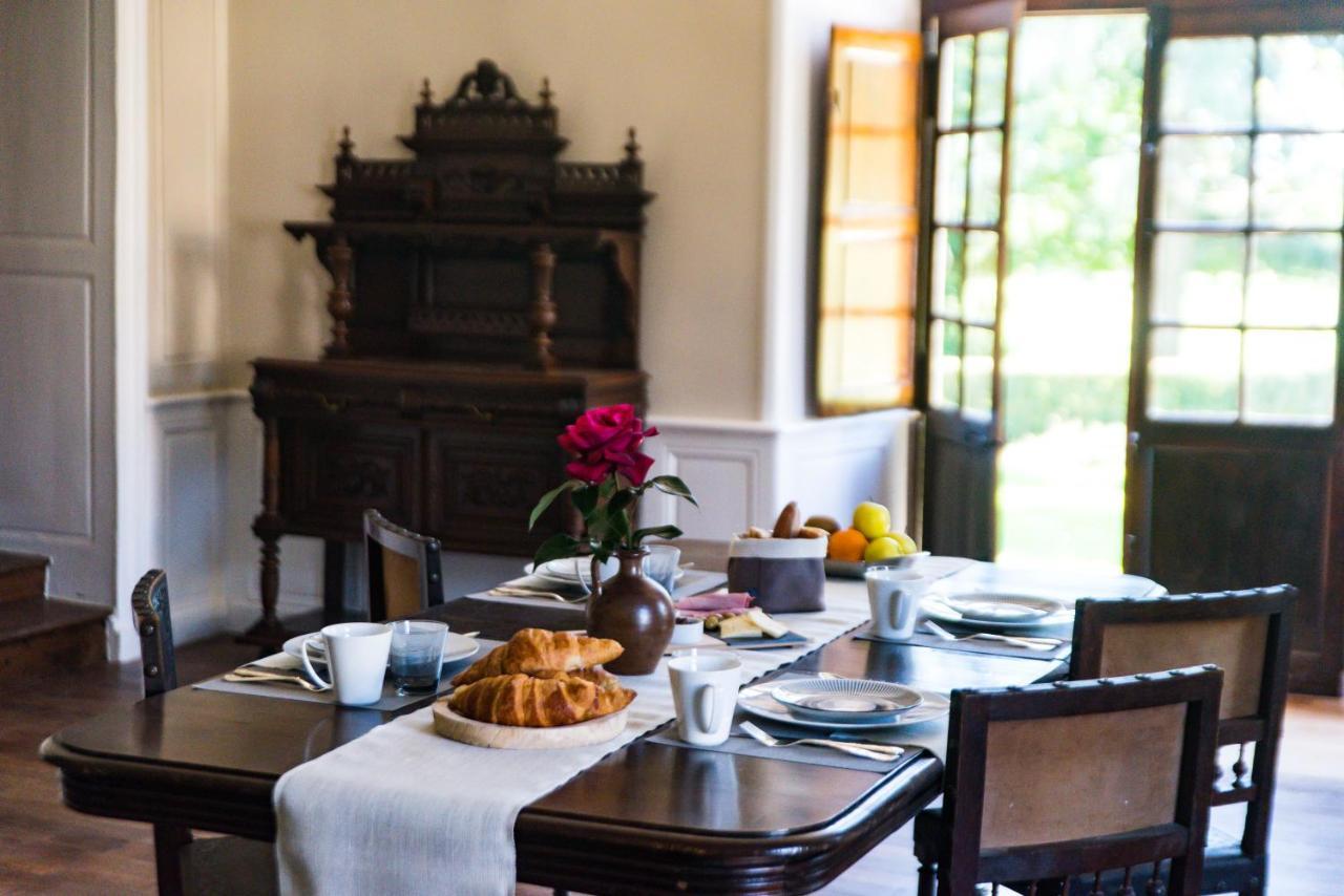 Bed and Breakfast Le Bas Chitray Ménil Zewnętrze zdjęcie