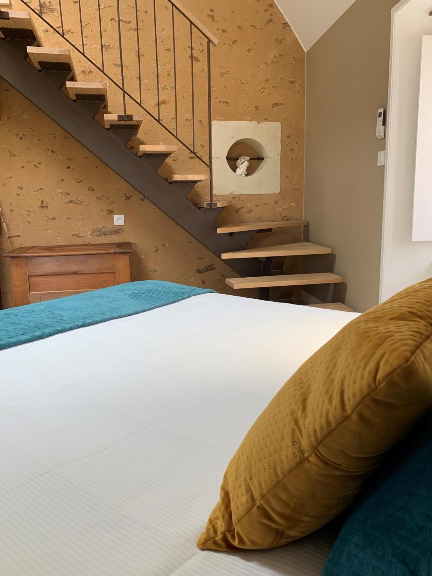 Bed and Breakfast Le Bas Chitray Ménil Zewnętrze zdjęcie